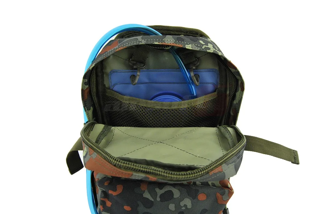 8Fields geanta rehidratare Flecktarn 5