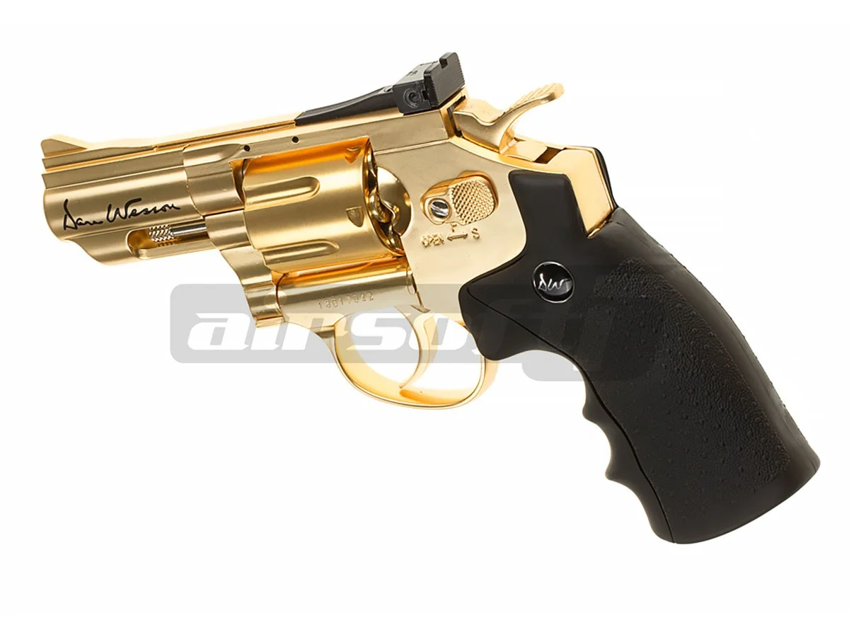 Dan Wesson revolver 2.5 Inch Gold 7
